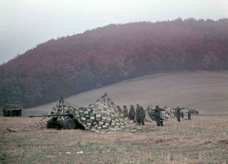 Meeting of army members of the NVA National Peoples Army with members of the GSSD Group of Soviet Forces in Germany for a meeting on the occasion of the joint exercise 'OKTOBERSTORM' at the foot of the National Memorial in Buchenwald, Thuringia in the territory of the former GDR, German Democratic Republic