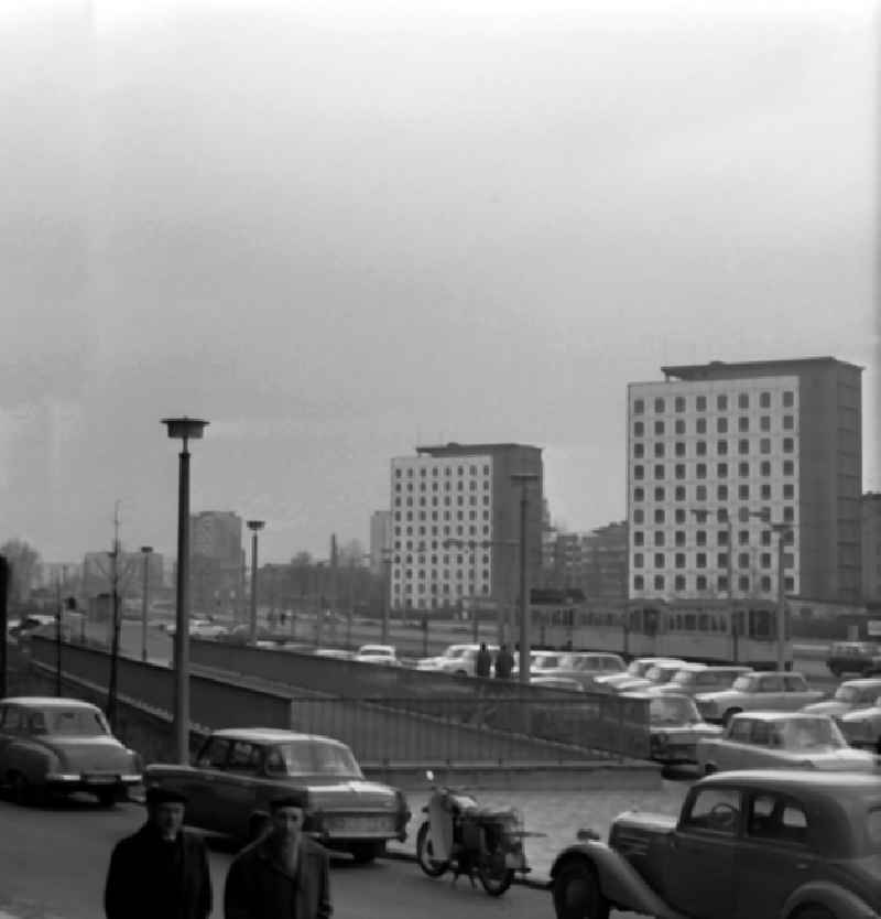 Februar 1969
Ein Straßetunnel in Dresden