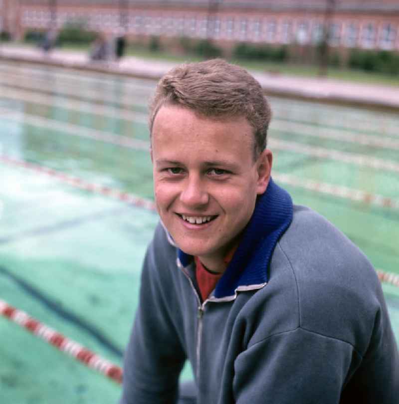 Swimmer Frank Wiegand of SC Einheit Dresden in Dresden, Saxony in the territory of the former GDR, German Democratic Republic