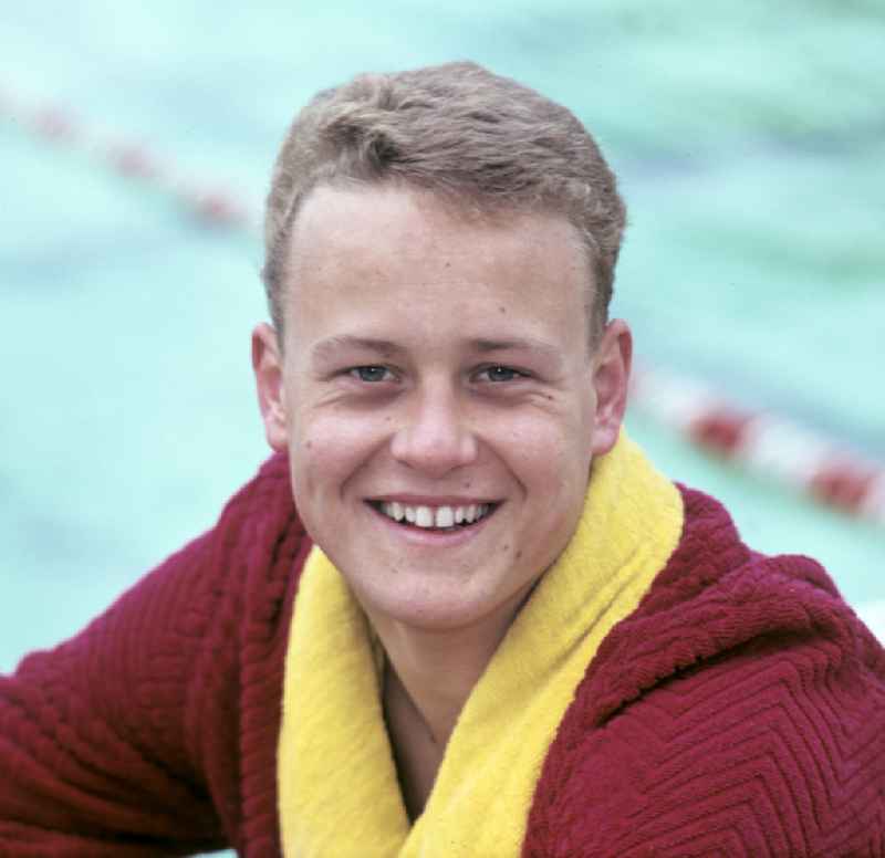 Swimmer Frank Wiegand of SC Einheit Dresden in Dresden, Saxony in the territory of the former GDR, German Democratic Republic