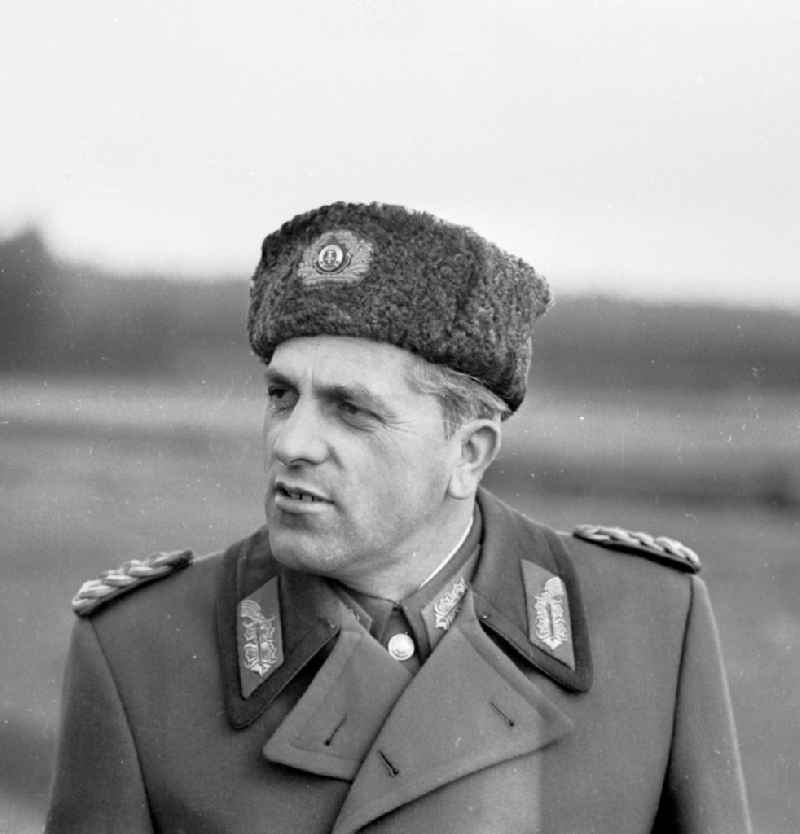 Portrait shot Generalmajor Horst Stechbarth als Chef des Militaerbezirkes MB V in Gardelegen in the state Saxony-Anhalt on the territory of the former GDR, German Democratic Republic