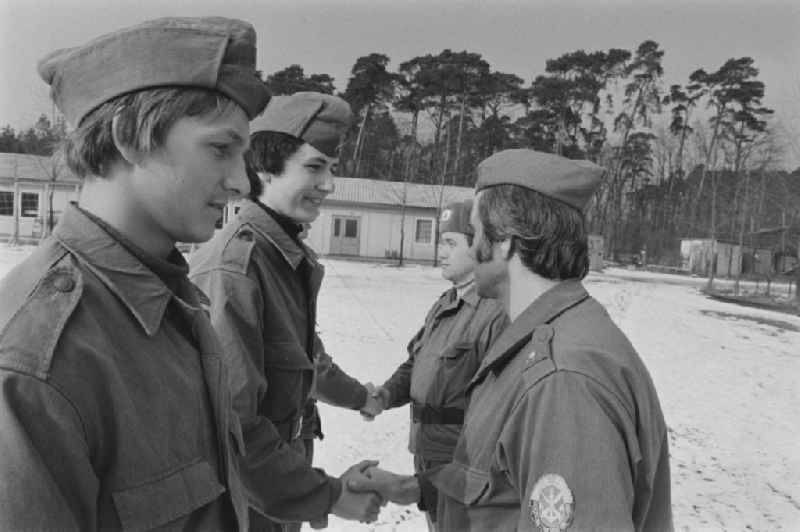 Practical training with a pre-military character in preparation for military service in der Uniform der GST Gesellschaft fuer Sport und Technik in Hoppegarten, Brandenburg on the territory of the former GDR, German Democratic Republic