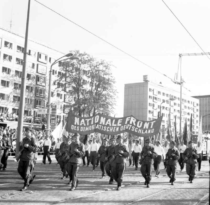 800 - Jahrfeier Leipzig
01.1