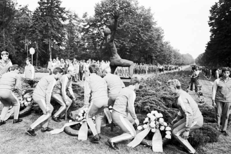 Gymnastics and Sports Festival Spartakiade in Leipzig in the state Saxony on the territory of the former GDR, German Democratic Republic