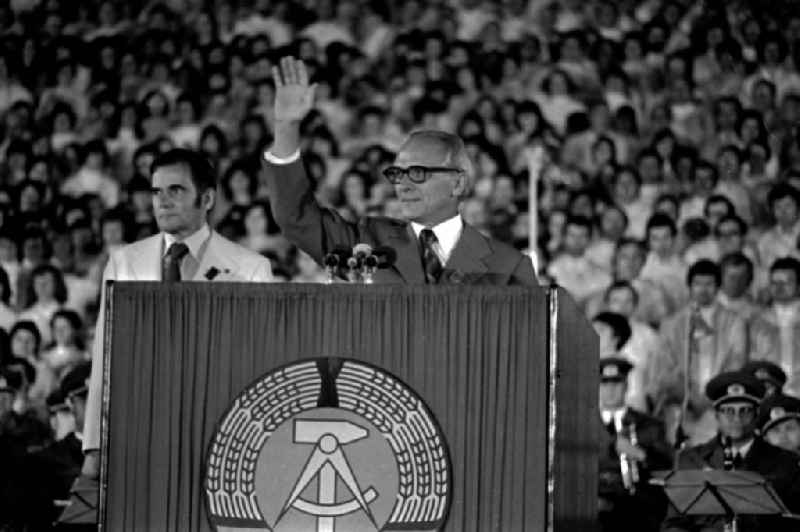 Erich Honecker, General Secretary of the Central Committee of the SED, at the closing ceremony of the Gymnastics and Sports Festival Spartakiade in Leipzig in the state Saxony on the territory of the former GDR, German Democratic Republic