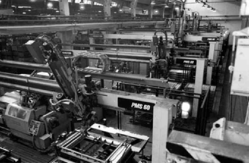 20.04.1987
VEB Jfa Automobilwerke in Ludwigsfelde,
neue Achswellenanfertigung für den L6