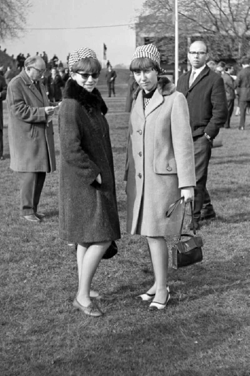 Elegantly dressed women at the Fashion Day at the Herrenkrug racecourse in Magdeburg in the state Saxony-Anhalt on the territory of the former GDR, German Democratic Republic