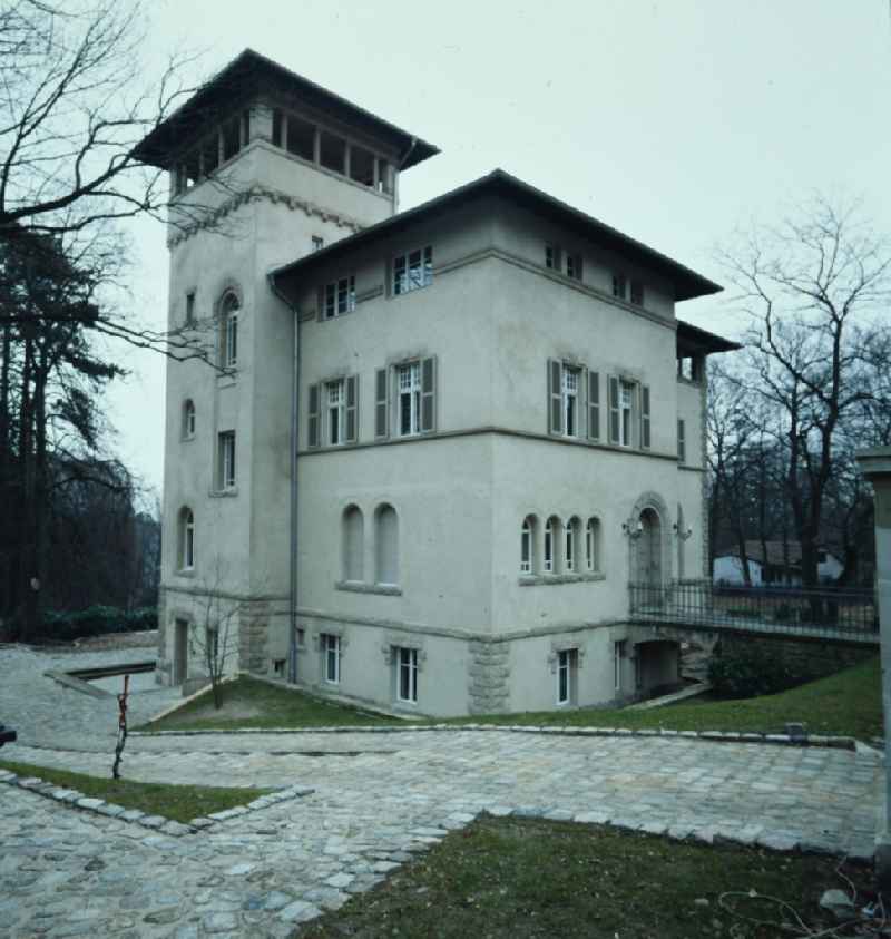 Facade of the villa an der Spitzweggasse in the district Babelsberg in Potsdam in the state Brandenburg on the territory of the former GDR, German Democratic Republic