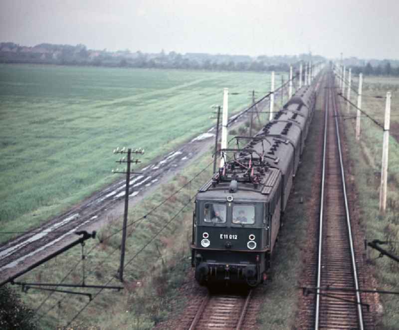 Electric locomotive of the E 11