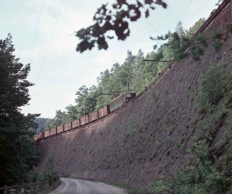 Electric locomotive of the E42 0