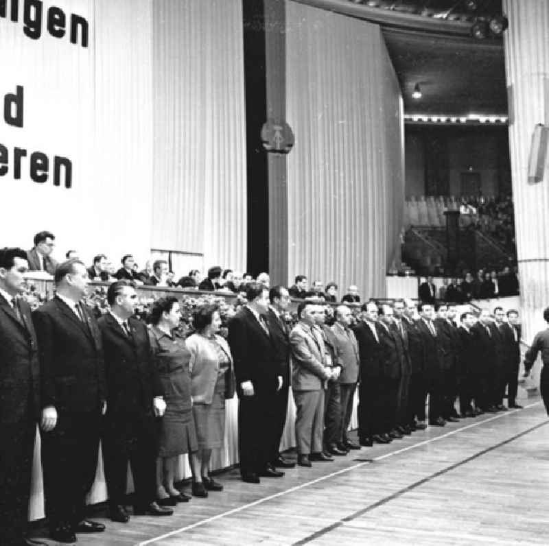 Umschlagsnr.: 1966-66  (II)