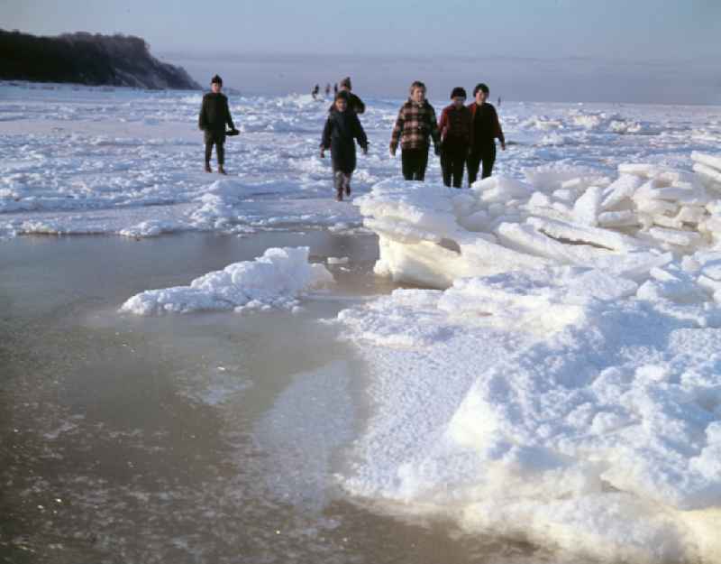 View over the icy Strelasund to the skyline of the city of Stralsund, Mecklenburg-Vorpommern in the area of the former GDR, German Democratic Republic